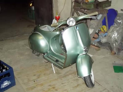 Vespa VNB nach der Restauration, mintgrün lackiert